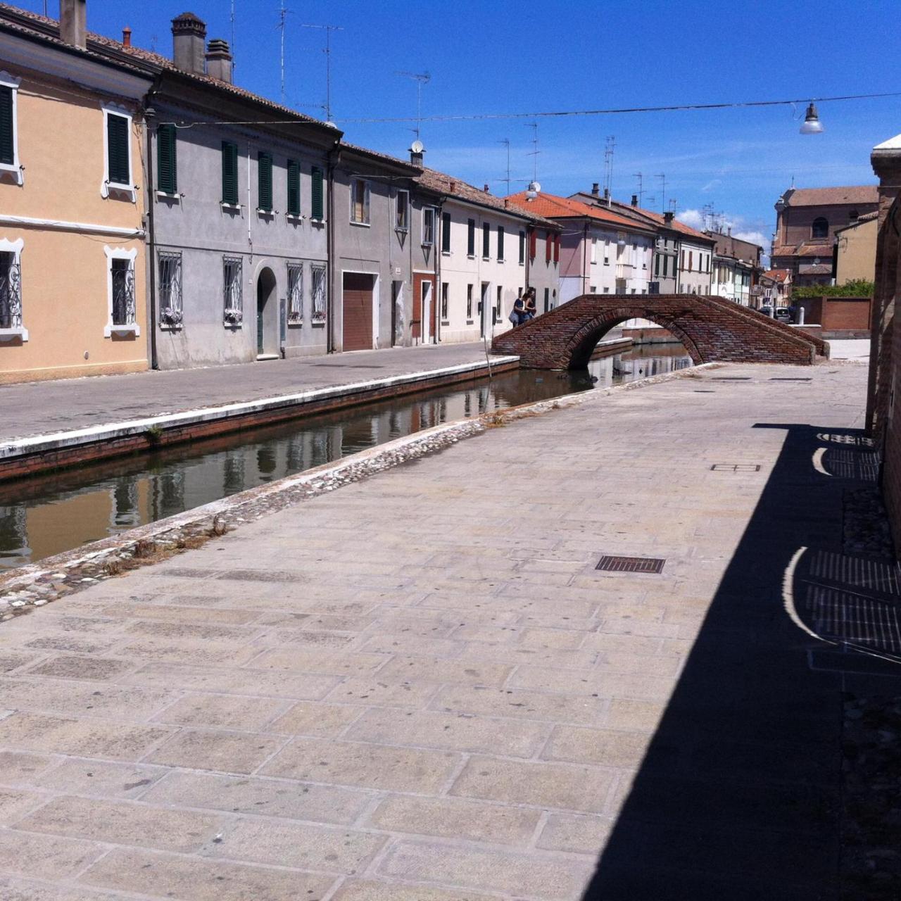 Al Pasarat Hotel Comacchio Exterior photo